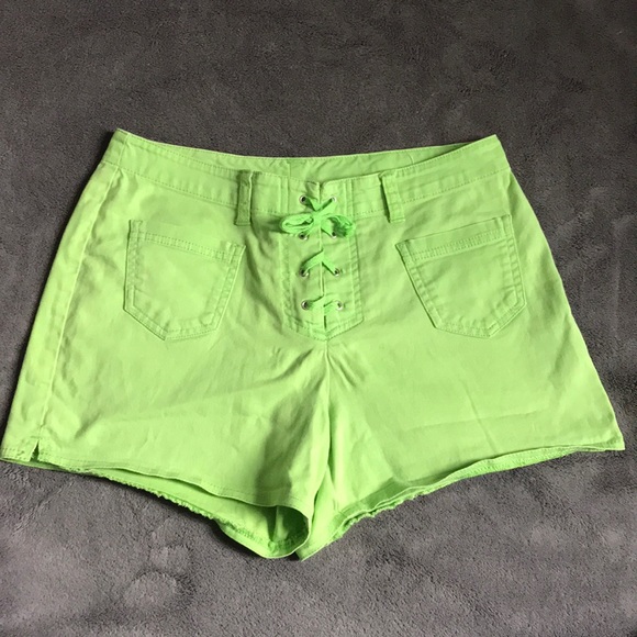 Neon Green Cargo Shorts | Size 5 - Picture 1 of 3